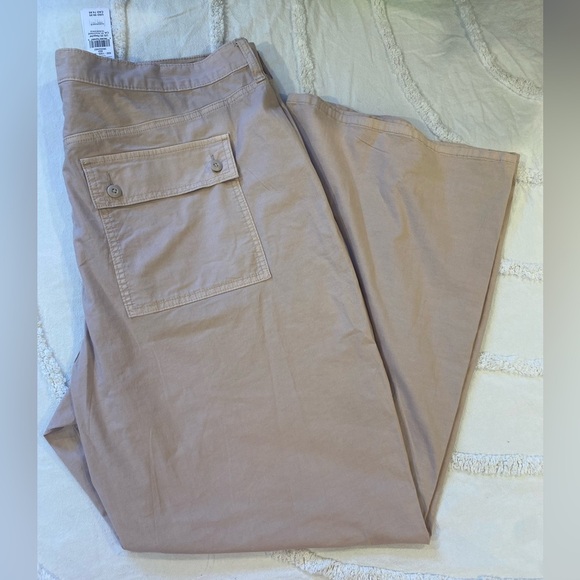 Newww!!!American Eagle Blush Pink High-Waisted Flare Pants Size 20 - Picture 2 of 10